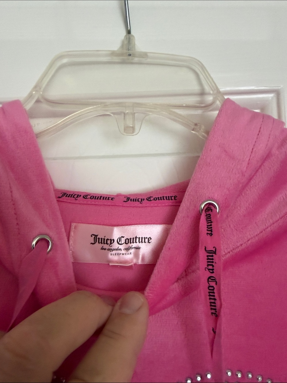 Juicy Couture Hot Pink Velour Hoodie & Joggers Set - Picture 6 of 9